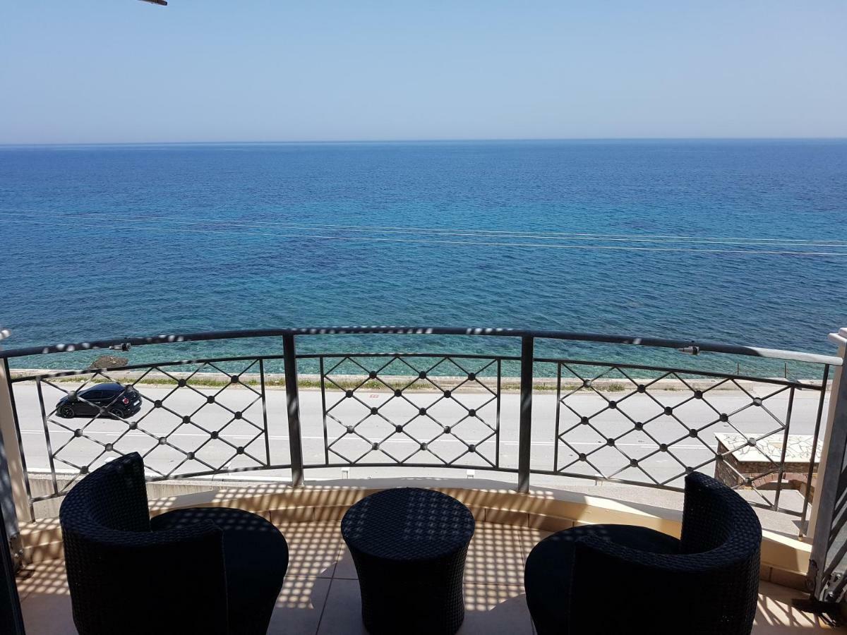 Villa Serafeim Kymi Exterior foto
